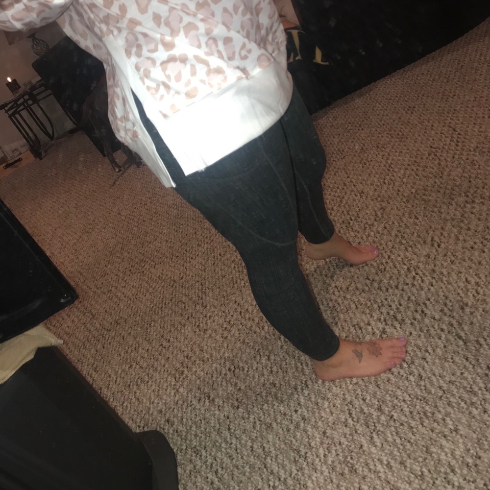 Leopard Print Split Hem Sweatshirt